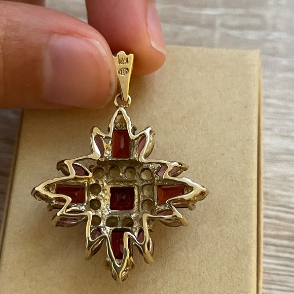 VINTAGE 10K SOLID Yellow Gold STAMPED Garnet Amethyst Citrine Pendant - Picture 4 of 9